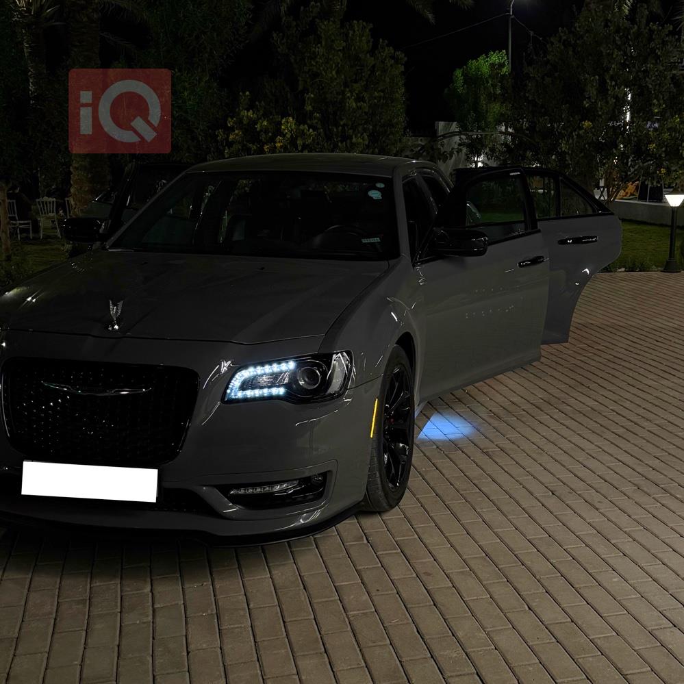 Chrysler 300